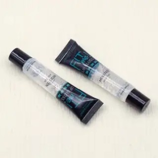 Lip treatment oil for dark lips (unisex)